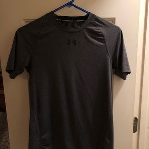 Gray under armour athletic shirt